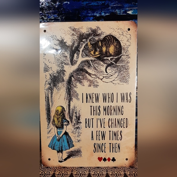 NWOT - Alice in Wonderland aluminium sign - Picture 1 of 3